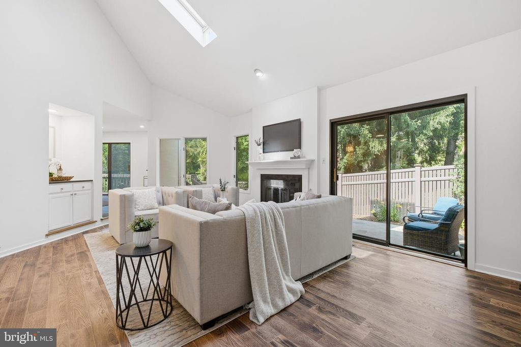 138 MONTROSE AVE #26, BRYN MAWR, PA 19010 — photo 3