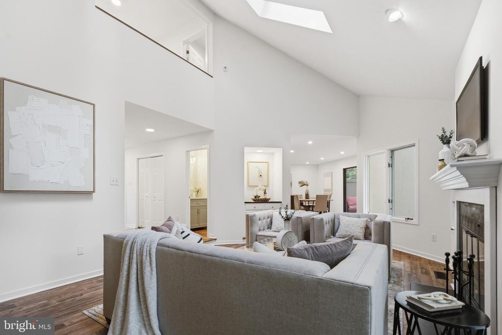 138 MONTROSE AVE #26, BRYN MAWR, PA 19010 — photo 4