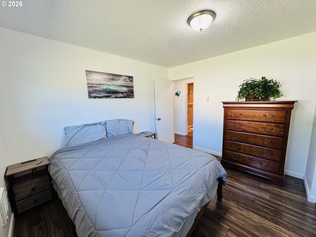 303 N Hwy 101, Gearhart, OR 97138