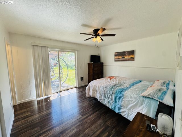 303 N Hwy 101, Gearhart, OR 97138