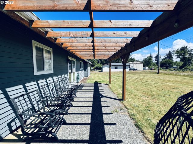 303 N Hwy 101, Gearhart, OR 97138