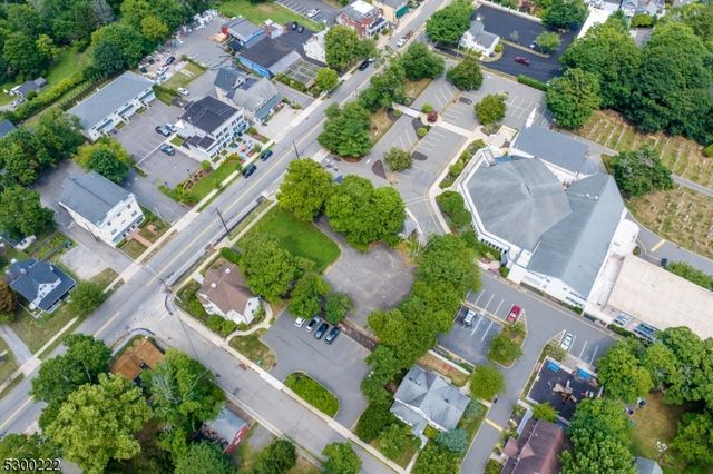 12 W Main St, Mendham Boro, NJ 07945