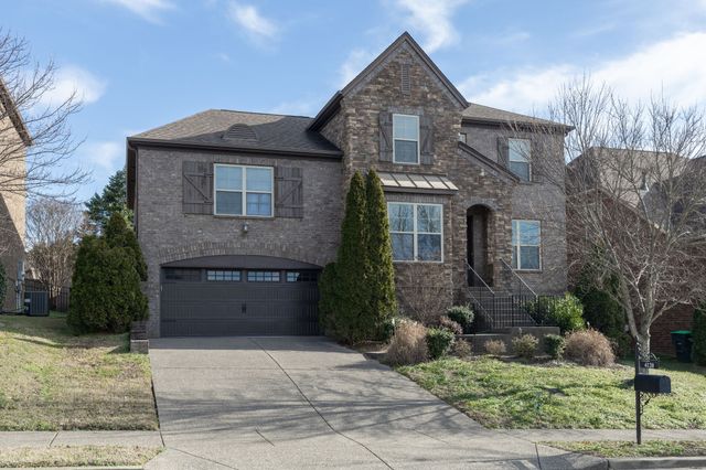 4120 Stone Hall Blvd, Hermitage, TN 37076