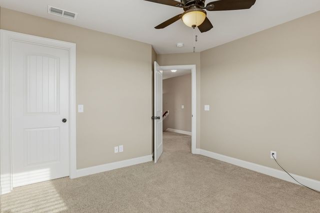 4120 Stone Hall Blvd, Hermitage, TN 37076