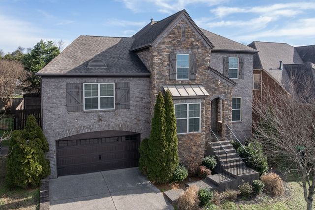 4120 Stone Hall Blvd, Hermitage, TN 37076