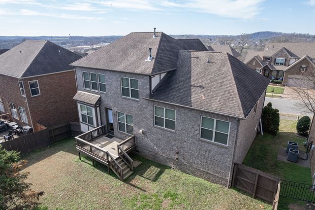 4120 Stone Hall Blvd, Hermitage, TN 37076