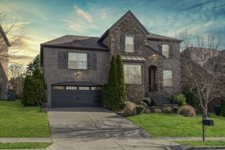 4120 Stone Hall Blvd, Hermitage, TN 37076