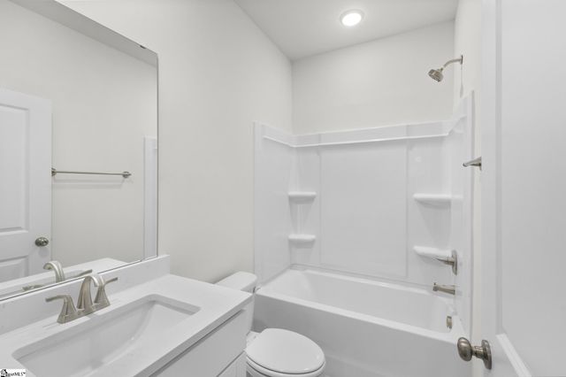 115 Terpack Court, Gray Court, SC 29645