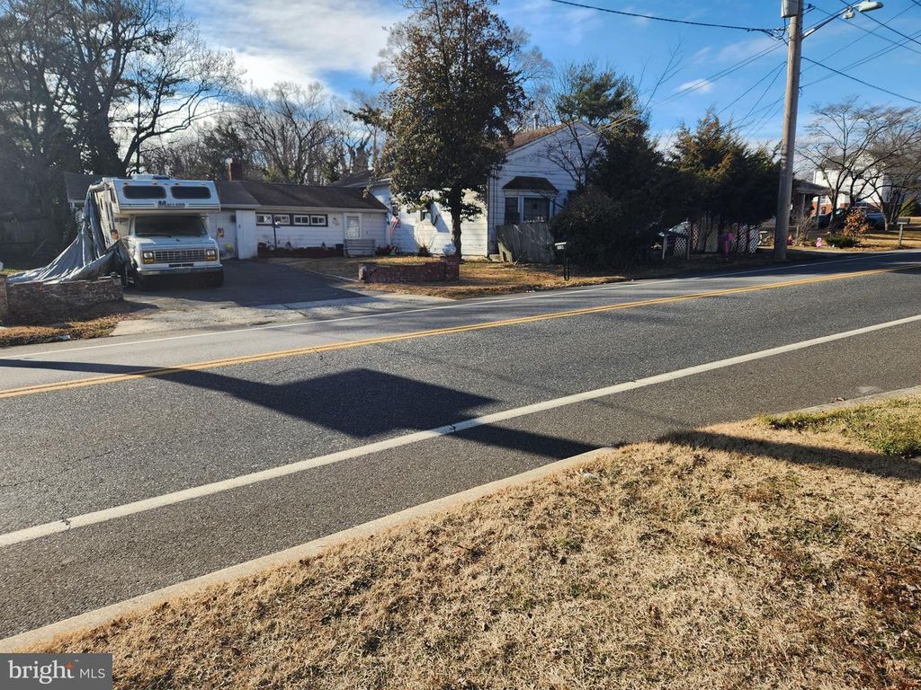 1649 COOPER ST, Woodbury, NJ 08096