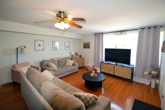 3362 FAIRDALE RD, Philadelphia, PA 19154