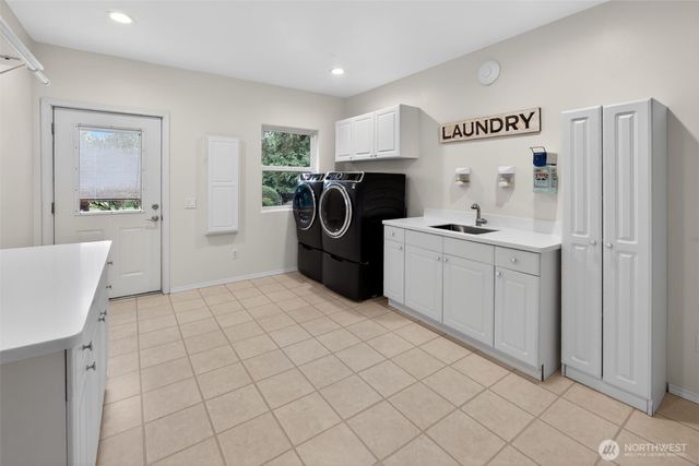 24520 NE 196th, Woodinville, WA 98077