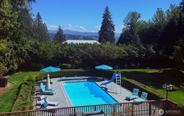 24520 NE 196th, Woodinville, WA 98077