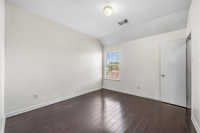 9641 Weldridge Drive, Sugar Land, TX 77498