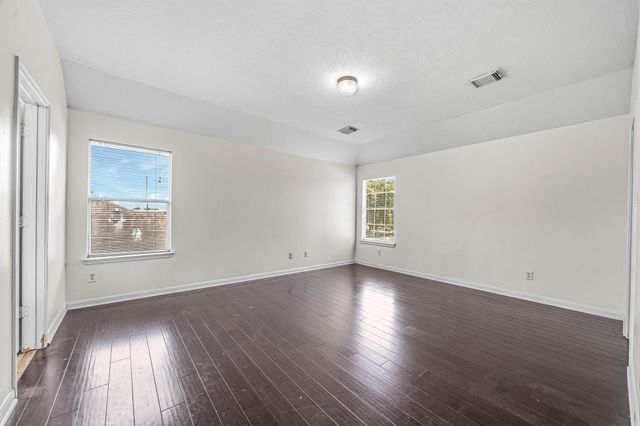 9641 Weldridge Drive, Sugar Land, TX 77498