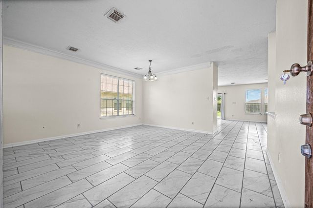 9641 Weldridge Drive, Sugar Land, TX 77498