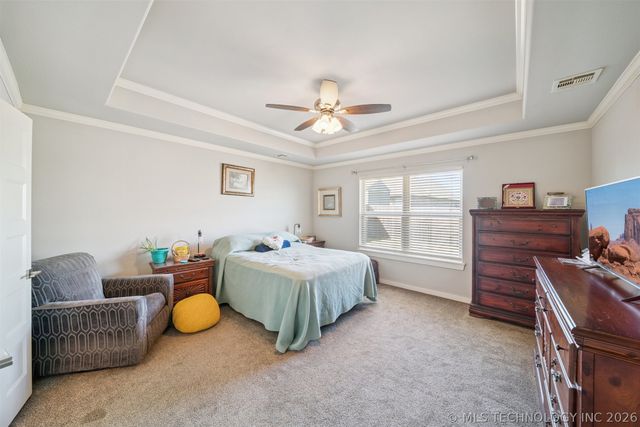 1108 Colhurst Lane, Claremore, OK 74019