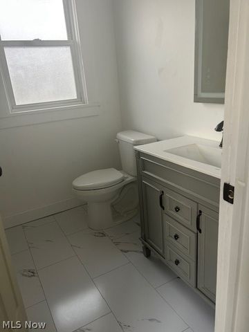 1254 Main Street, Follansbee, WV 26037