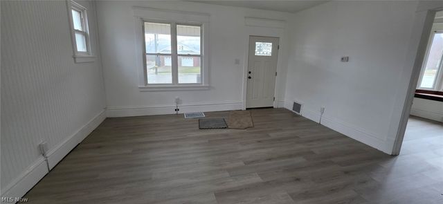 1254 Main Street, Follansbee, WV 26037