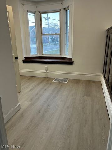 1254 Main Street, Follansbee, WV 26037