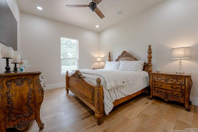 507 ARTHUR CT, Spring Branch, TX 78070