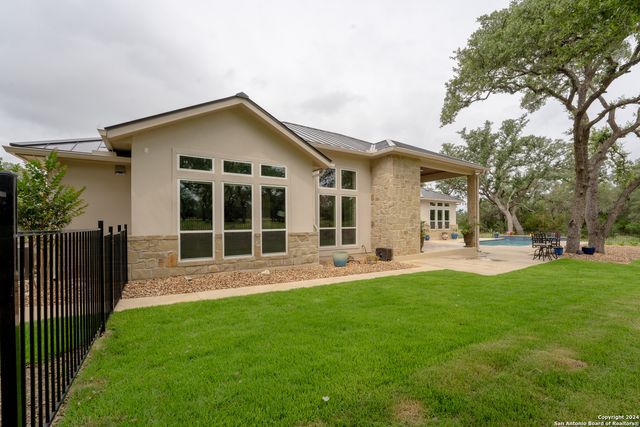 507 ARTHUR CT, Spring Branch, TX 78070