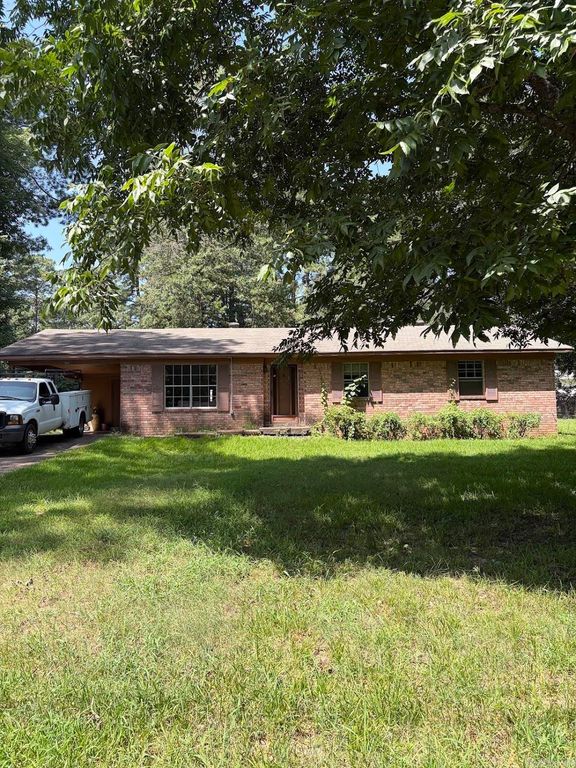 504 Newcomb Drive, Benton, AR 72015