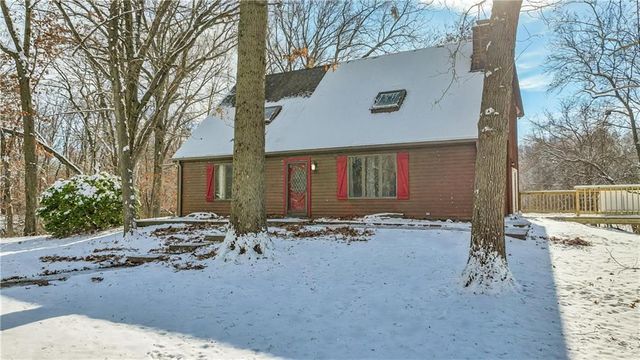 10 Bluebird Drive, Agency, MO 64401