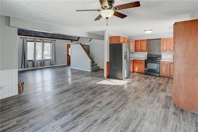 10 Bluebird Drive, Agency, MO 64401