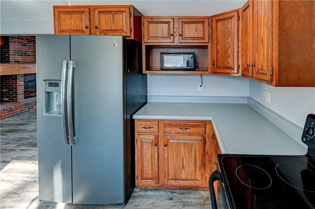 10 Bluebird Drive, Agency, MO 64401