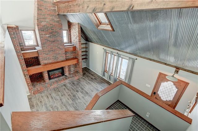 10 Bluebird Drive, Agency, MO 64401