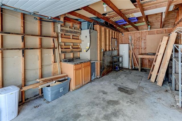 10 Bluebird Drive, Agency, MO 64401