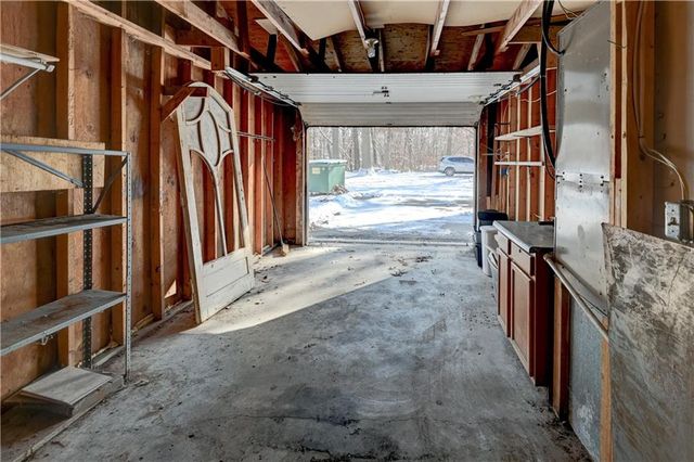 10 Bluebird Drive, Agency, MO 64401