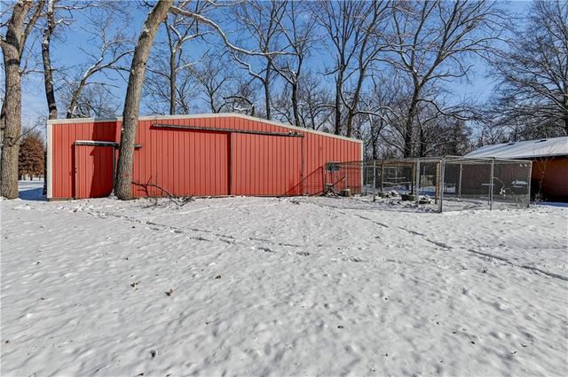 10 Bluebird Drive, Agency, MO 64401