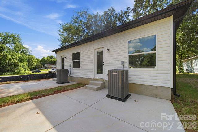 353 Camden Court NW, Concord, NC 28027