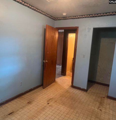 215 Doby St., Camden, SC 29020