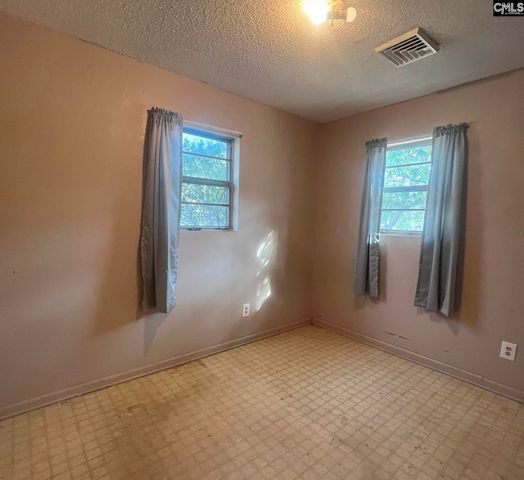 215 Doby St., Camden, SC 29020