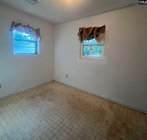 215 Doby St., Camden, SC 29020