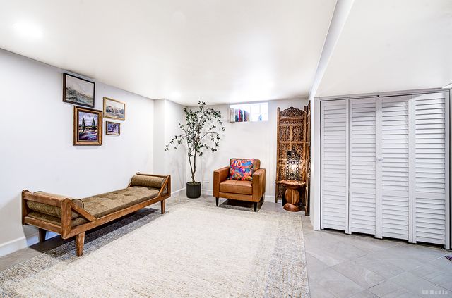 3527 Lake Street, Lansing, IL 60438