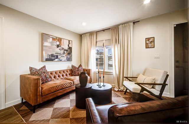 3527 Lake Street, Lansing, IL 60438