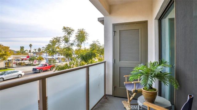 3025 Byron Street 201, Point Loma, CA 92106
