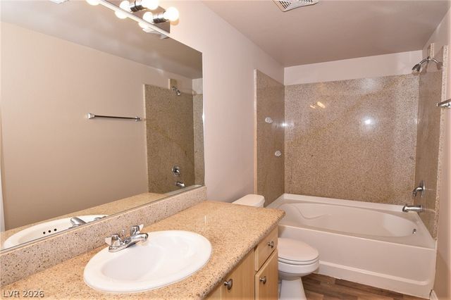 8000 West Badura Avenue 2011, Las Vegas, NV 89113