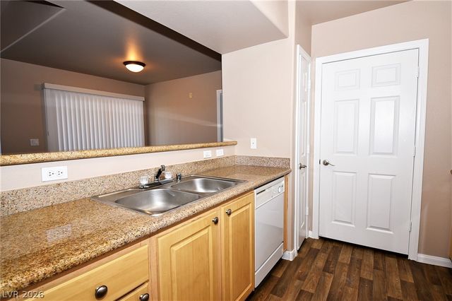 8000 West Badura Avenue 2011, Las Vegas, NV 89113