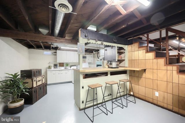 1006 E WALNUT ST, Hanover, PA 17331