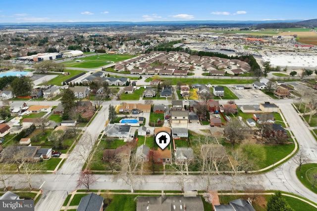 1006 E WALNUT ST, Hanover, PA 17331