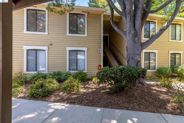 683 Center, Martinez, CA 94553