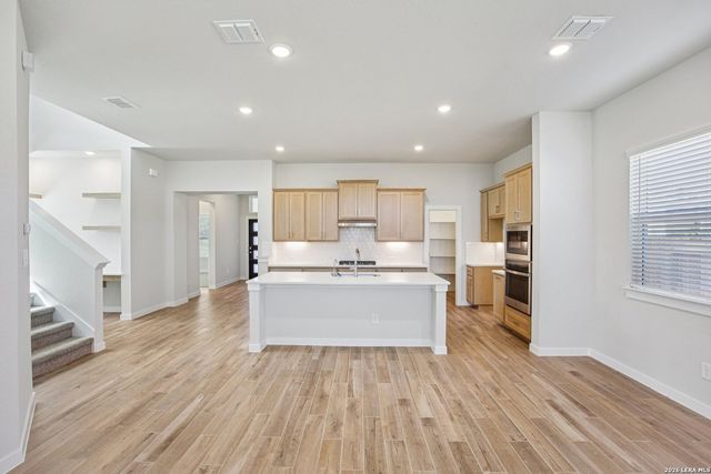 1906 Pining Street, New Braunfels, TX 78132