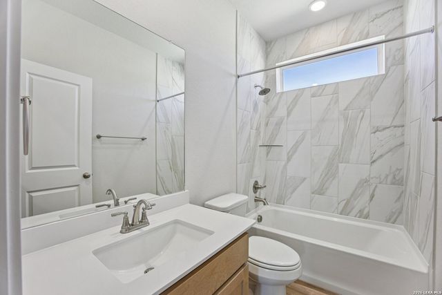 1906 Pining Street, New Braunfels, TX 78132