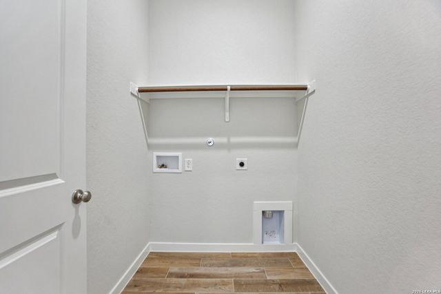 1906 Pining Street, New Braunfels, TX 78132