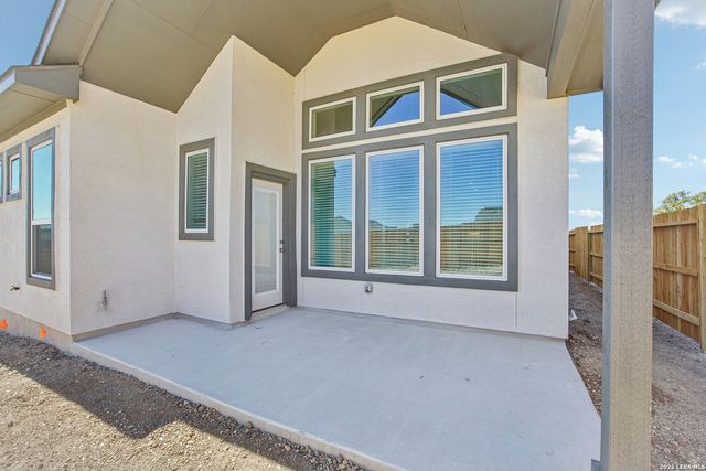 1906 Pining Street, New Braunfels, TX 78132