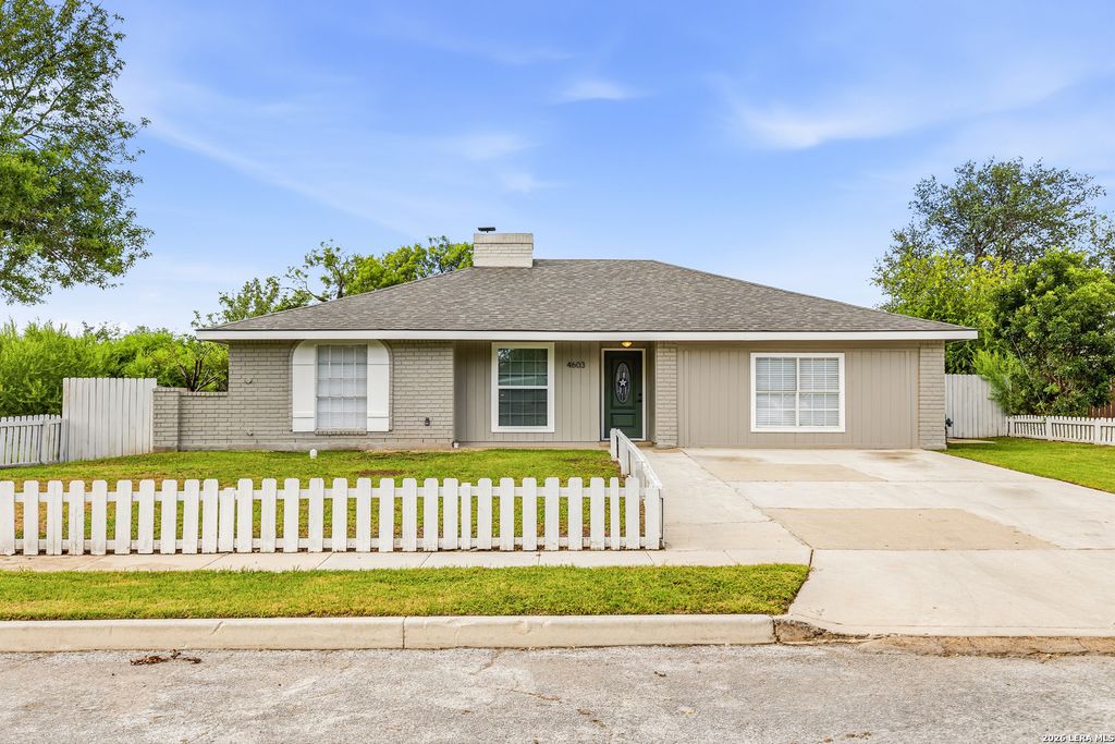 4603 Brierbrook, San Antonio, TX 78238